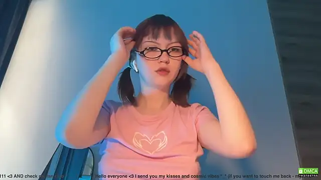 Snapshot of electric_babe chatting on May 26, 2026, 2:15 pm electric babe online show from May 26, 2026, 2:15 pm