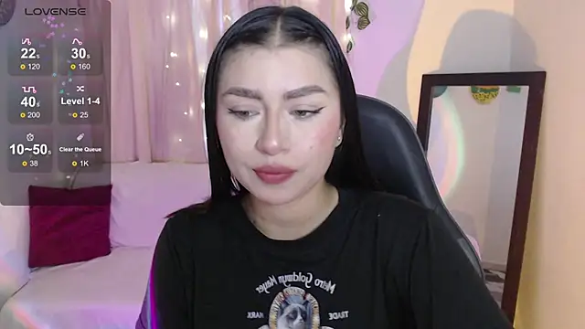 Snapshot of mily_thomson_b_ chatting on June 12, 2026, 10:51 pm mily thomson b online show from June 12, 2026, 10:51 pm