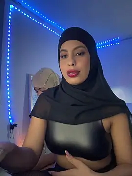 Snapshot of JannaNader12 chatting on October 17, 2025, 11:17 pm JannaNader12 online show from October 17, 2025, 11:17 pm