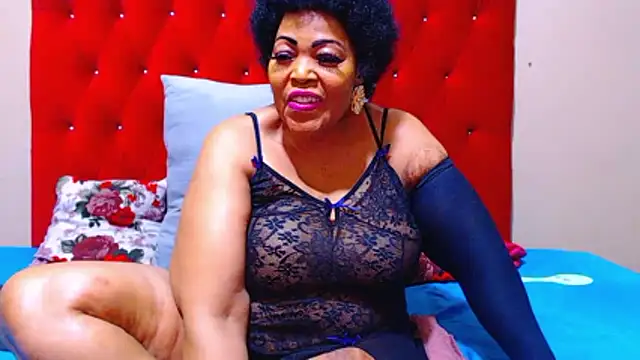 Snapshot of ebonycandy10 chatting on January 12, 2026, 6:36 pm ebonycandy10 online show from January 12, 2026, 6:36 pm