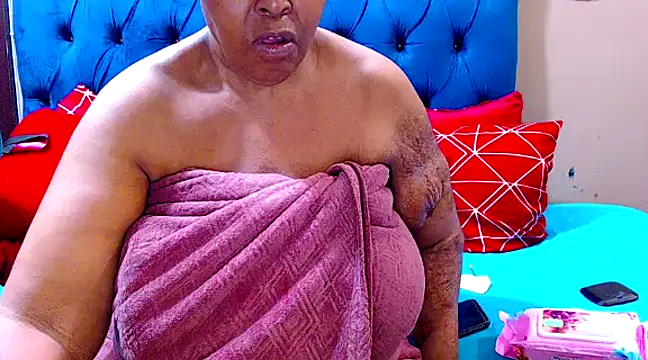 ebonycandy10 online show from March 17, 2025, 4:29 am