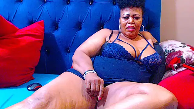 ebonycandy10 online show from February 28, 2026, 4:28 pm