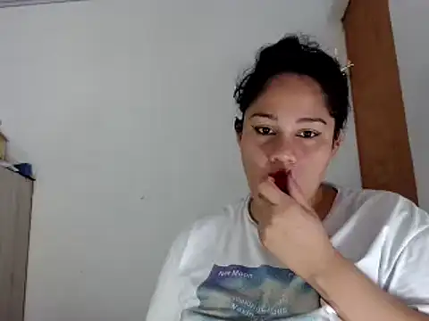 melissa4855 online show from February 2, 2025, 2:27 am