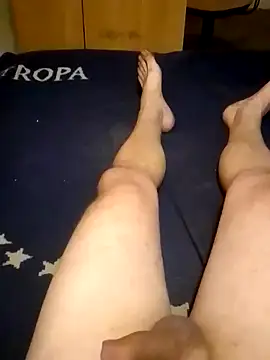 Snapshot of Ostry9333 chatting on October 22, 2025, 12:10 am Ostry9333 online show from October 22, 2025, 12:10 am