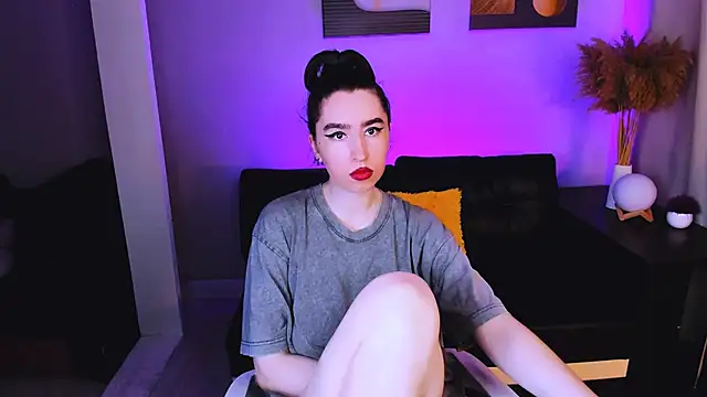 Snapshot of Lily_xBabe chatting on June 28, 2026, 2:34 pm Lily xBabe online show from June 28, 2026, 2:34 pm