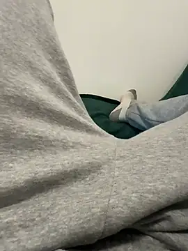 PLUK16 online show from February 4, 2026, 9:54 pm