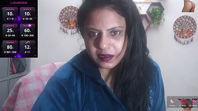 Sexy komolika online show from November 24, 2025, 3:23 pm