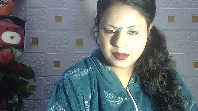 Sexy komolika online show from February 18, 2025, 4:58 pm