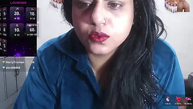 Sexy komolika online show from December 5, 2025, 2:21 am