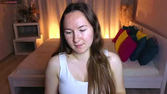 Little doll meow online show from September 19, 2025, 2:59 am