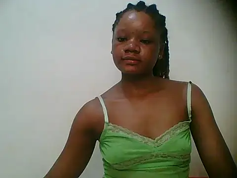 HotJeylee online show from November 12, 2025, 10:46 pm