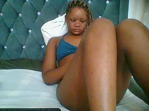 HotJeylee online show from January 5, 2026, 5:27 pm