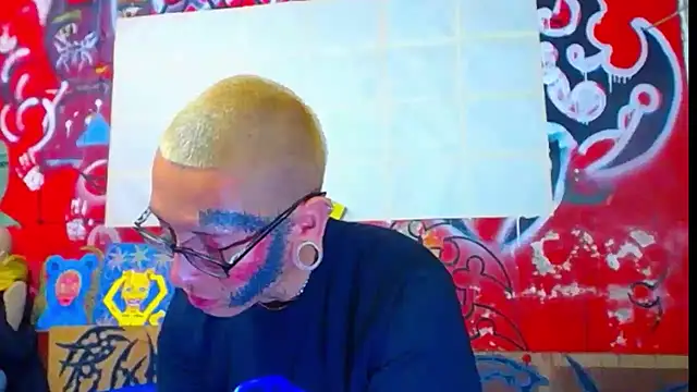 Snapshot of deivid_estrada chatting on December 2, 2025, 4:19 pm deivid estrada online show from December 2, 2025, 4:19 pm