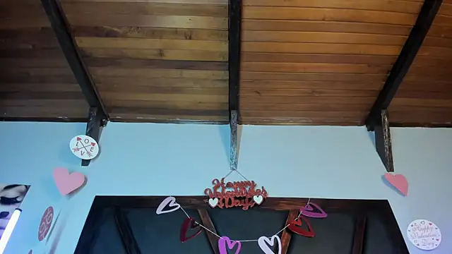 EmiliWilliams online show from February 17, 2026, 8:50 pm