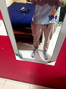 zpmiguel online show from September 17, 2025, 7:27 pm