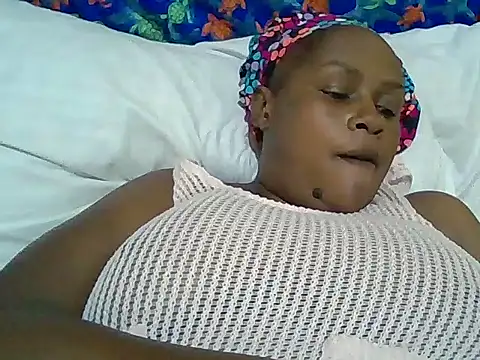 Snapshot of tight_pussy_gall chatting on October 11, 2025, 2:51 pm tight pussy gall online show from October 11, 2025, 2:51 pm