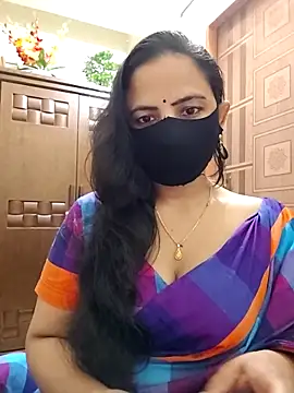 Snapshot of Payel-Sen chatting on December 2, 2025, 6:42 pm Payel-Sen online show from December 2, 2025, 6:42 pm