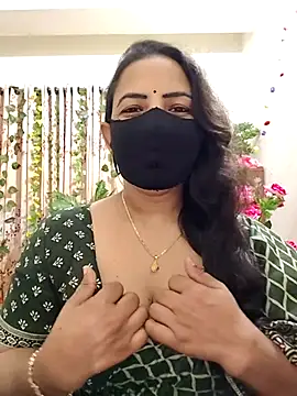 Snapshot of Payel-Sen chatting on October 7, 2025, 5:36 pm Payel-Sen online show from October 7, 2025, 5:36 pm