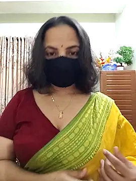 Snapshot of Payel-Sen chatting on November 11, 2025, 7:52 pm Payel-Sen online show from November 11, 2025, 7:52 pm