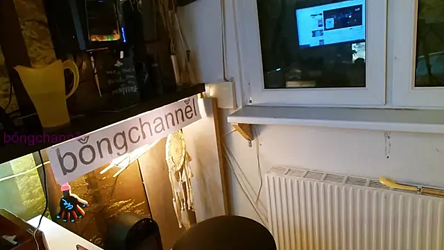 BongChannel online show from February 2, 2025, 9:02 pm