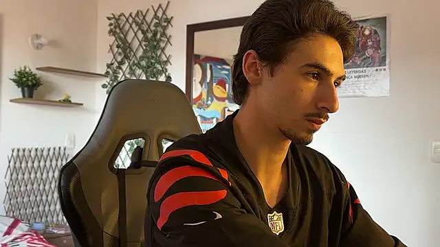 Snapshot of David_Brown18 chatting on February 9, 2026, 5:22 pm David Brown18 online show from February 9, 2026, 5:22 pm