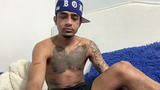 Snapshot of dominic_brandd23 chatting on November 25, 2025, 11:54 am dominic brandd23 online show from November 25, 2025, 11:54 am