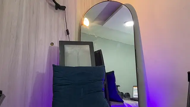 Snapshot of dominic_brandd23 chatting on February 26, 2026, 12:54 am dominic brandd23 online show from February 26, 2026, 12:54 am