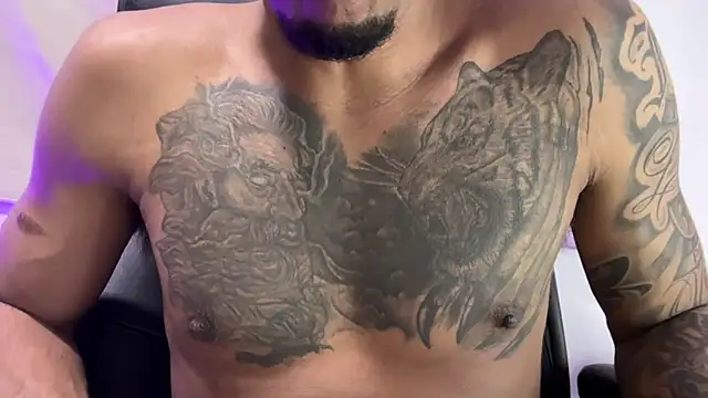 Snapshot of dominic_brandd23 chatting on February 23, 2026, 7:42 am dominic brandd23 online show from February 23, 2026, 7:42 am