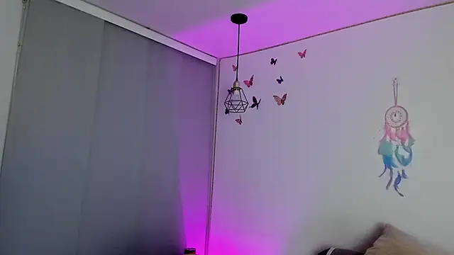 Snapshot of Chloe_Johnson_ chatting on September 12, 2025, 5:07 am Chloe Johnson online show from September 12, 2025, 5:07 am