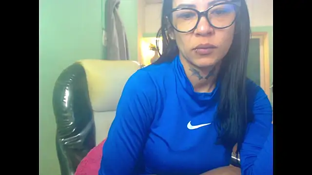 Snapshot of lorenapinto chatting on July 21, 2026, 8:54 pm lorenapinto online show from July 21, 2026, 8:54 pm