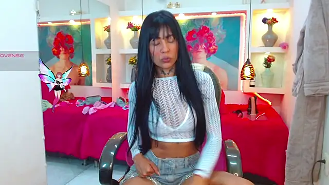 Snapshot of lorenapinto chatting on November 19, 2025, 11:38 pm lorenapinto online show from November 19, 2025, 11:38 pm