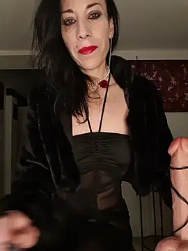 Snapshot of freyamoret chatting on May 14, 2026, 2:19 am freyamoret online show from May 14, 2026, 2:19 am