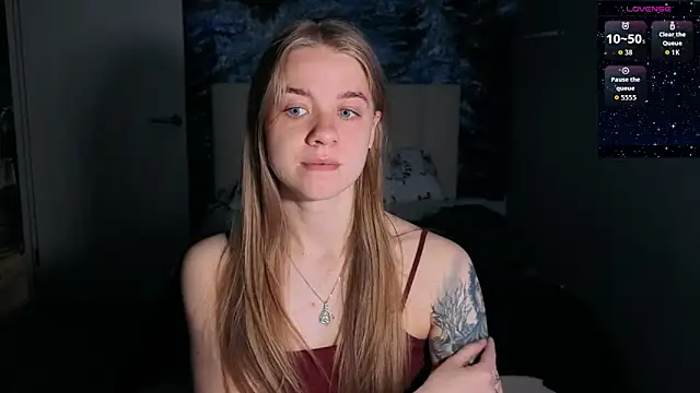 candy maggie online show from May 6, 2026, 6:23 pm