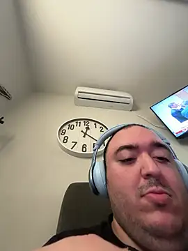 Daz012d online show from April 13, 2026, 9:24 am