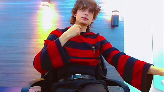 Sr BonnyEthan online show from March 17, 2026, 1:03 pm