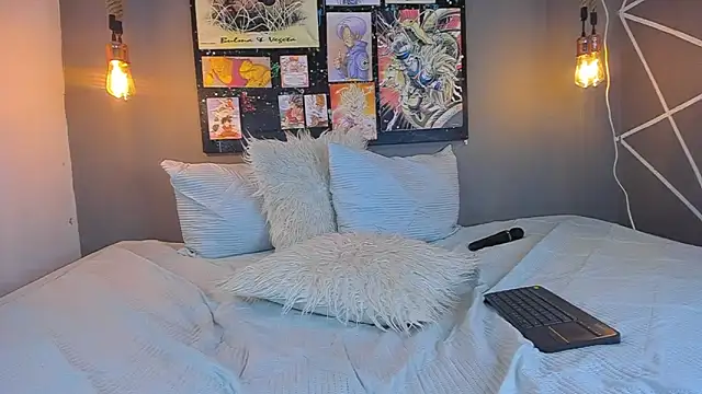 Snapshot of cloe_bridgee chatting on February 16, 2025, 6:10 am cloe bridgee online show from February 16, 2025, 6:10 am