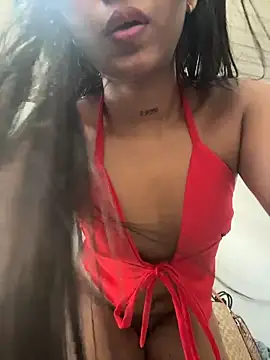 Snapshot of Barbiebrunette_ chatting on April 7, 2026, 9:49 pm Barbiebrunette online show from April 7, 2026, 9:49 pm