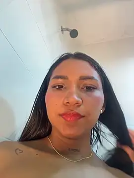 Snapshot of Barbiebrunette_ chatting on November 27, 2025, 3:07 am Barbiebrunette online show from November 27, 2025, 3:07 am