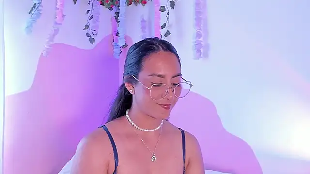 DaraBeckett online show from February 20, 2026, 10:12 pm