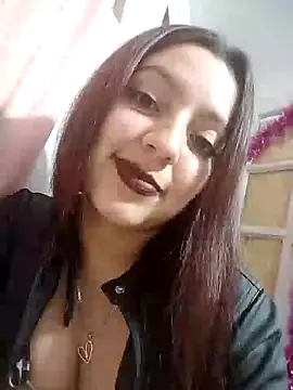 Snapshot of Isa-Jones chatting on December 29, 2024, 1:02 am Isa-Jones online show from December 29, 2024, 1:02 am