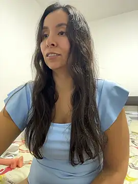 Snapshot of emely_sexx20 chatting on June 26, 2026, 2:50 am emely sexx20 online show from June 26, 2026, 2:50 am