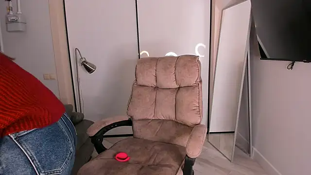 Snapshot of helen_ramsay chatting on November 27, 2025, 3:23 pm helen ramsay online show from November 27, 2025, 3:23 pm