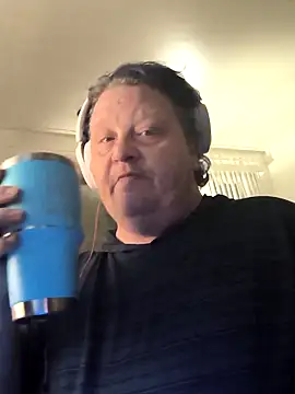 Snapshot of jrsexy83 chatting on January 7, 2026, 8:08 am jrsexy83 online show from January 7, 2026, 8:08 am