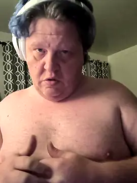 Snapshot of jrsexy83 chatting on January 18, 2026, 10:40 am jrsexy83 online show from January 18, 2026, 10:40 am