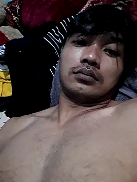 Snapshot of jojokom99 chatting on April 4, 2026, 8:37 pm jojokom99 online show from April 4, 2026, 8:37 pm