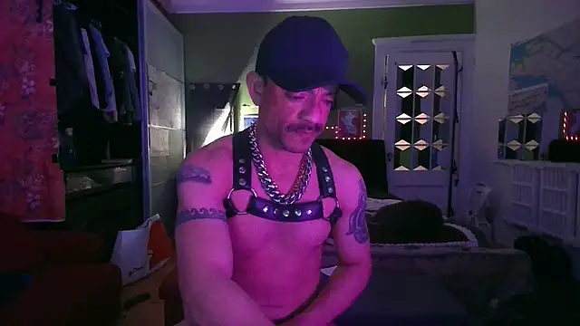 Snapshot of Tony_Torrente chatting on March 1, 2026, 11:05 pm Tony Torrente online show from March 1, 2026, 11:05 pm