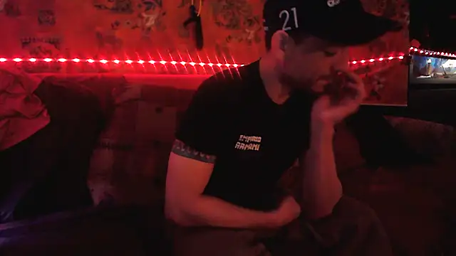 Snapshot of Tony_Torrente chatting on January 27, 2025, 5:26 pm Tony Torrente online show from January 27, 2025, 5:26 pm