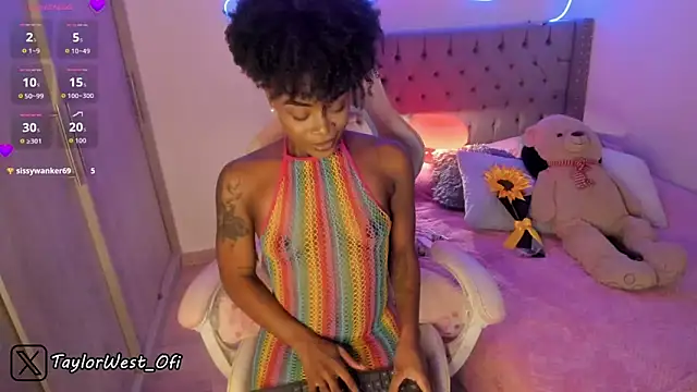 Snapshot of Miss_westt_ chatting on February 11, 2026, 1:27 am Miss westt online show from February 11, 2026, 1:27 am