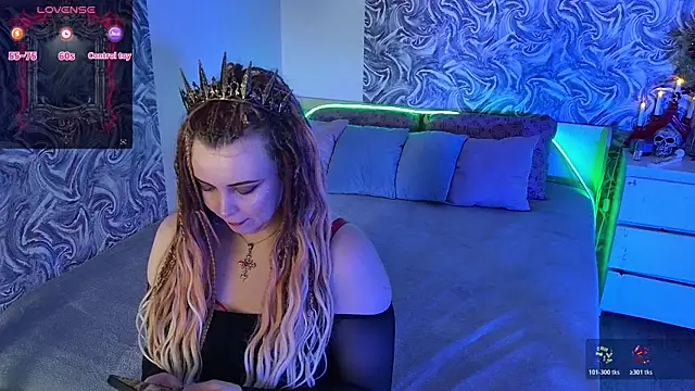 Miss Maya Mils online show from July 10, 2026, 1:05 am