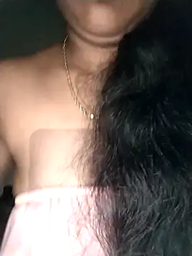 Snapshot of Sexygarl1024 chatting on February 19, 2026, 12:18 am Sexygarl1024 online show from February 19, 2026, 12:18 am